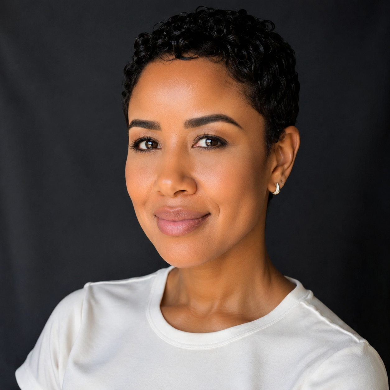 Cynthia Sellers, Founder and Owner of Right Hand Girl